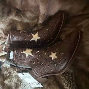 NWT Myra leather star cowboy booties Size 8 never been worn